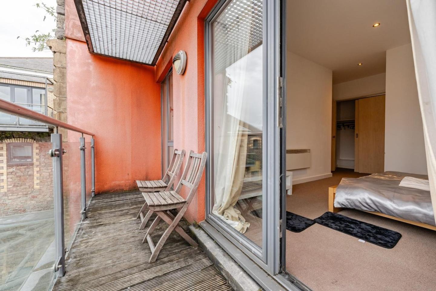 Private Room In Cardiff City Center Exterior foto